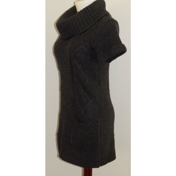 Isela Charcoal Gray Women's Turtleneck Sweater Size Small Short Sleeves Pockets - Picture 3 of 8